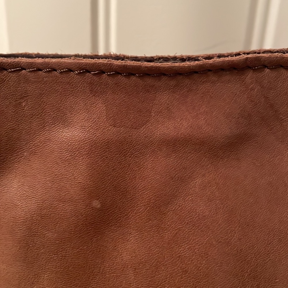 Lucky Brand Real Leather Purse - Picture 7 of 11